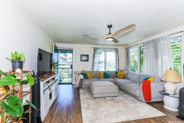 491 Kihapai Street, Kailua, HI 96734