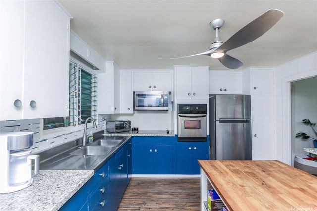 491 Kihapai Street, Kailua, HI 96734
