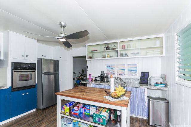 491 Kihapai Street, Kailua, HI 96734