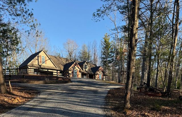 3331 Gumlog Road, Young Harris, GA 30582