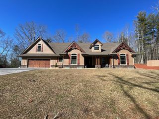 3331 Gumlog Road, Young Harris, GA 30582