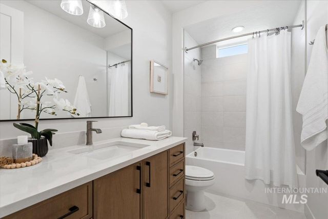 1839 E Acme St, Meridian, ID 83642
