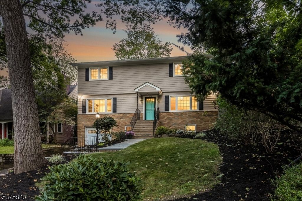232 W South Orange Ave, South Orange Village Twp., NJ 07079
