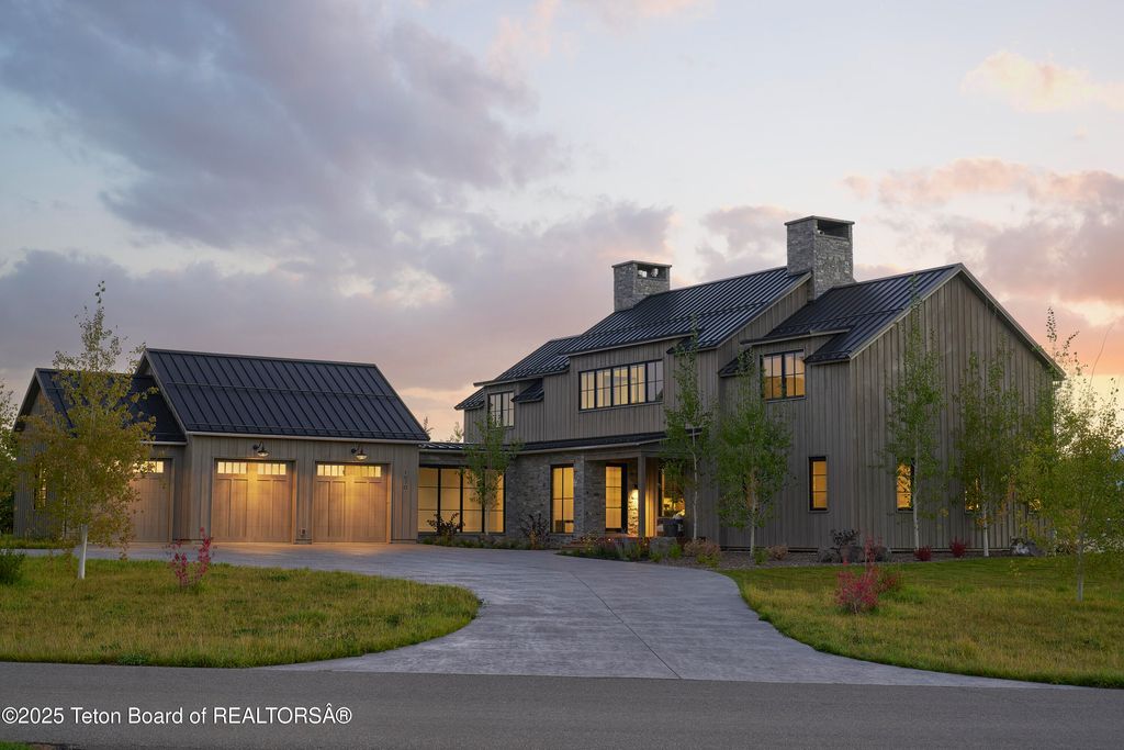 1240 SPOTTED FAWN Court, Driggs, ID 83422