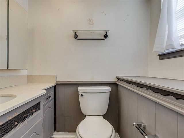 113 Oakside Drive, Moore, OK 73160