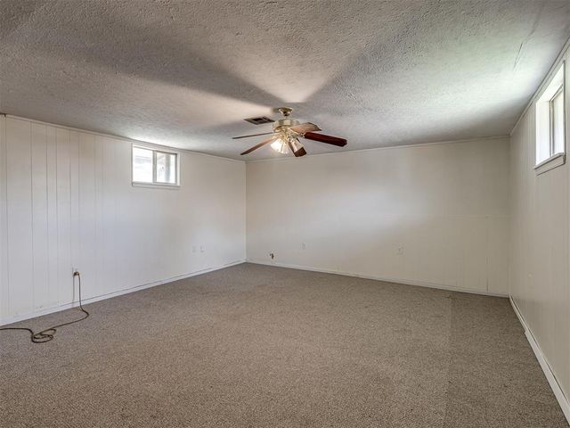 113 Oakside Drive, Moore, OK 73160