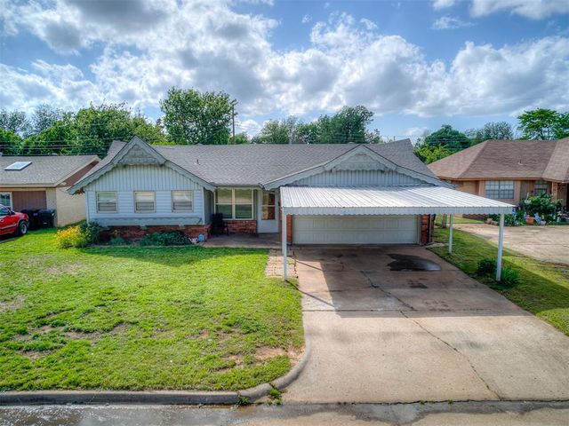 113 Oakside Drive, Moore, OK 73160
