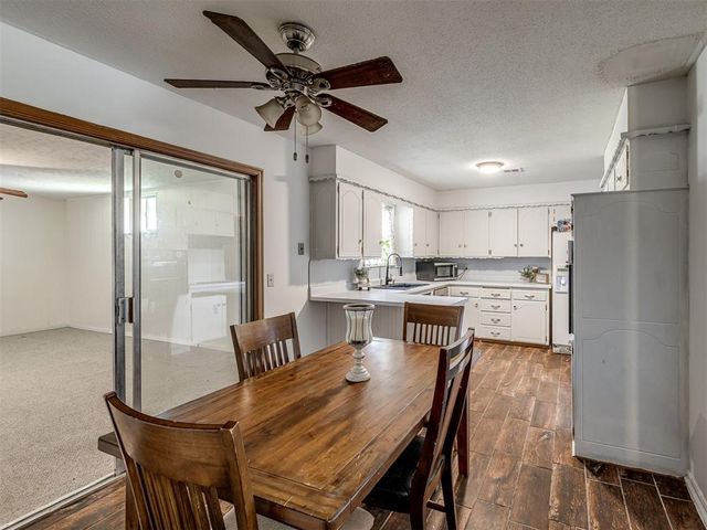 113 Oakside Drive, Moore, OK 73160