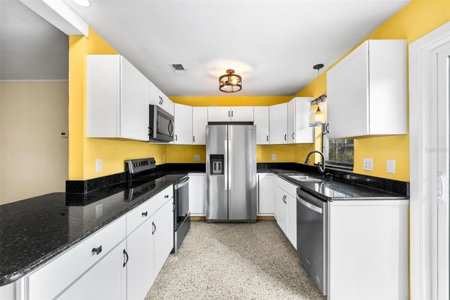 4005 NW 21ST DRIVE, Gainesville, FL 32605