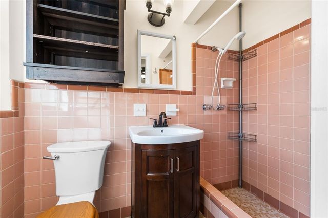 4005 NW 21ST DRIVE, Gainesville, FL 32605