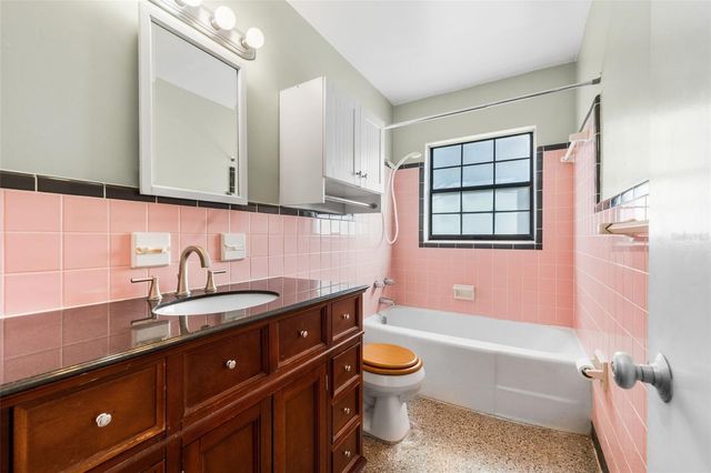 4005 NW 21ST DRIVE, Gainesville, FL 32605