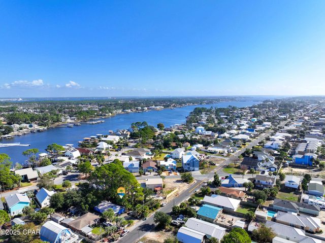 6900 Sunset Avenue, Panama City, FL 32408