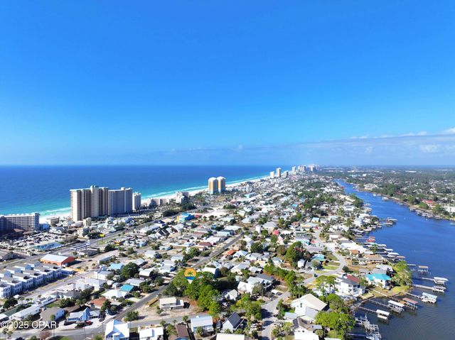 6900 Sunset Avenue, Panama City, FL 32408