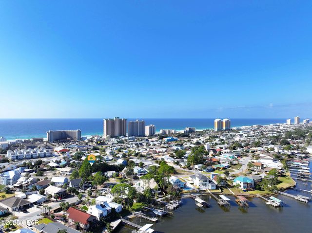 6900 Sunset Avenue, Panama City, FL 32408