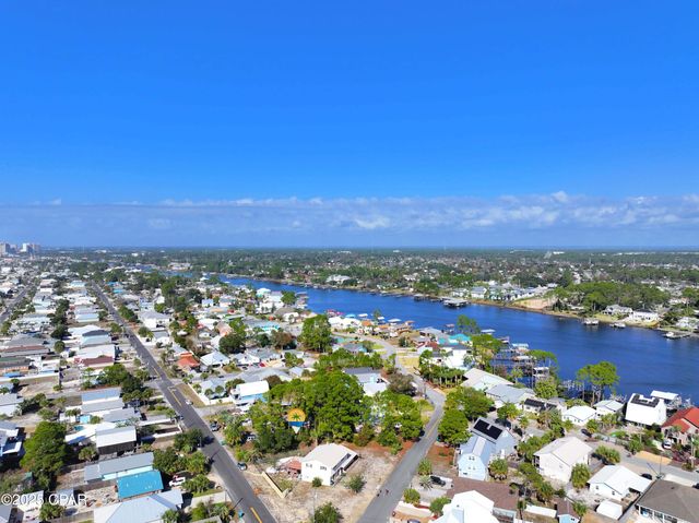 6900 Sunset Avenue, Panama City, FL 32408