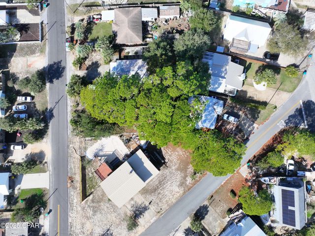 6900 Sunset Avenue, Panama City, FL 32408