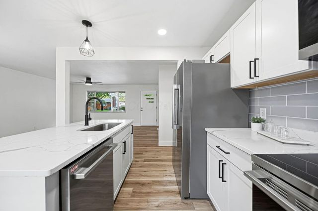 1301 Bernhard Road, Columbus, OH 43227