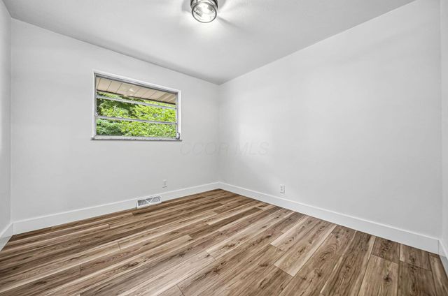 1301 Bernhard Road, Columbus, OH 43227