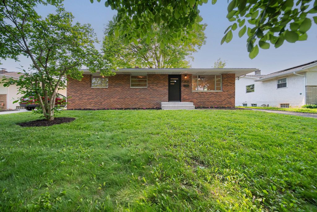1301 Bernhard Road, Columbus, OH 43227