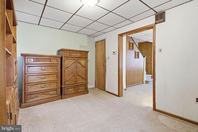 16 SENECA ST, Essington, PA 19029