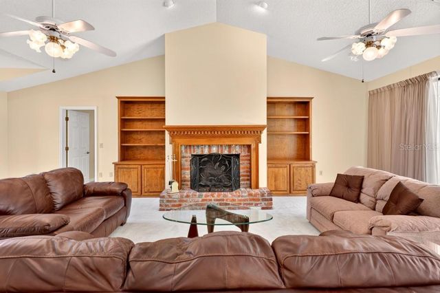 19020 LAKE SWATARA ROAD, Eustis, FL 32726