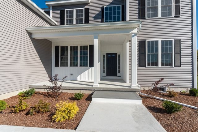 61 Boutelle Road, Sterling, MA 01564