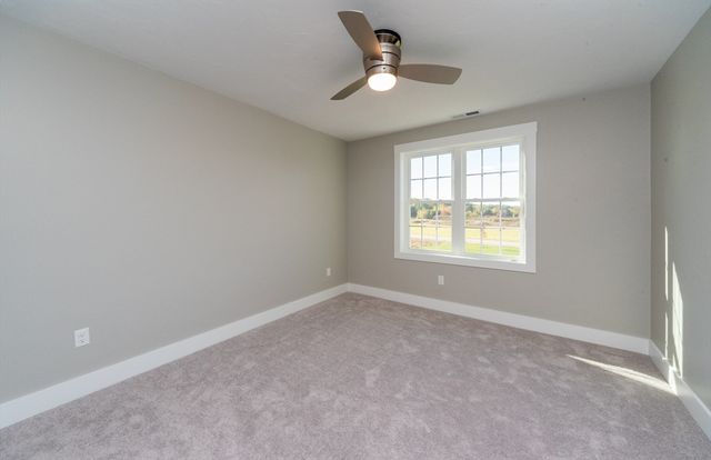 61 Boutelle Road, Sterling, MA 01564