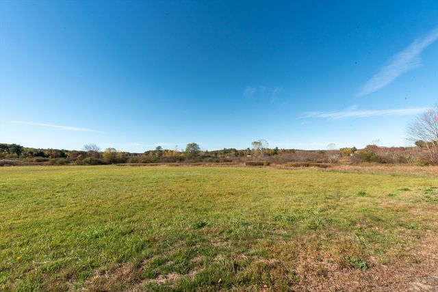 61 Boutelle Road, Sterling, MA 01564