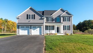 61 Boutelle Road, Sterling, MA 01564