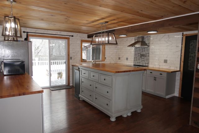 2 Hutchins Circle, Barre Town, VT 05641