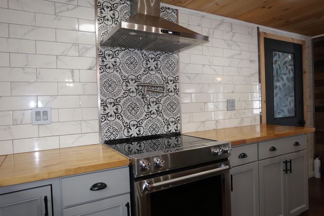 2 Hutchins Circle, Barre Town, VT 05641