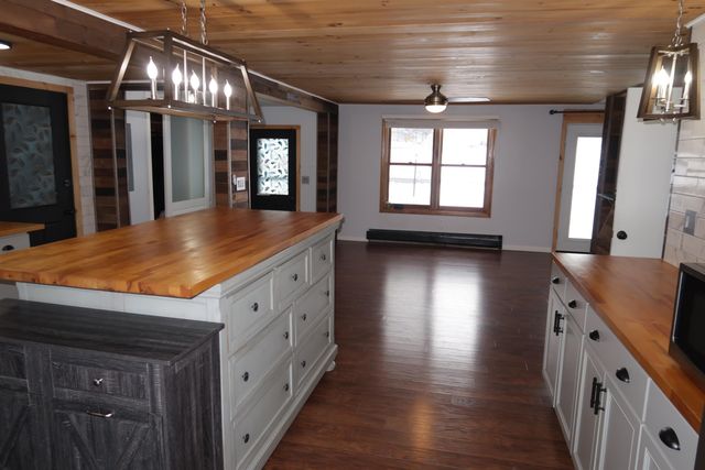 2 Hutchins Circle, Barre Town, VT 05641