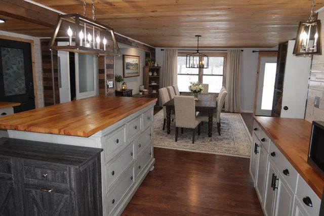 2 Hutchins Circle, Barre Town, VT 05641