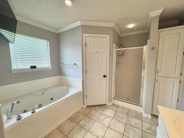 921 Fox Ridge Drive, Benton, AR 72019