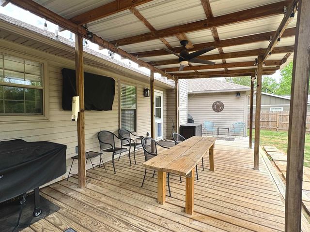 921 Fox Ridge Drive, Benton, AR 72019