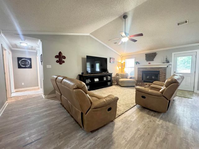 921 Fox Ridge Drive, Benton, AR 72019