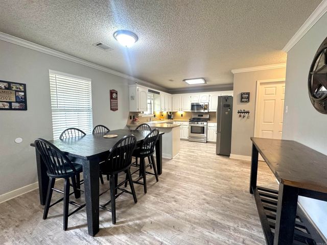 921 Fox Ridge Drive, Benton, AR 72019