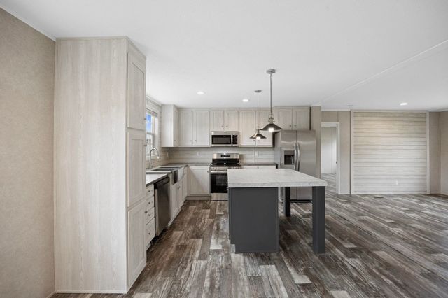 1331 Rabbit Ln., Conway, SC 29526