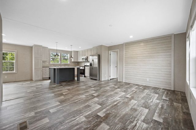 1331 Rabbit Ln., Conway, SC 29526