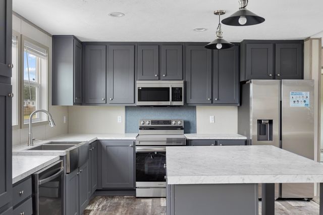 1331 Rabbit Ln., Conway, SC 29526