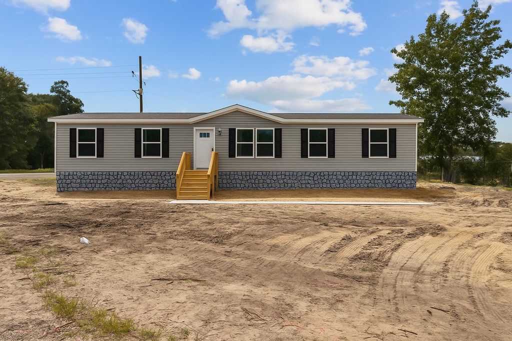 1331 Rabbit Ln., Conway, SC 29526