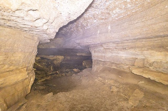 0 Cavern Bunker, Shelbyville, TN 37160