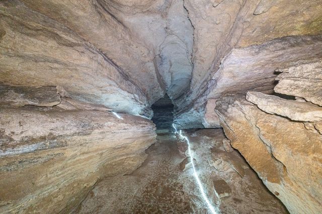 0 Cavern Bunker, Shelbyville, TN 37160