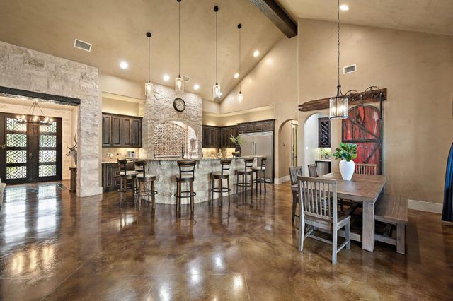201 Eagle Valley LN, Liberty Hill, TX 78642