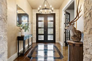 201 Eagle Valley LN, Liberty Hill, TX 78642