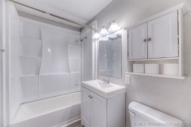 318 N Atlanta Street, Owasso, OK 74055