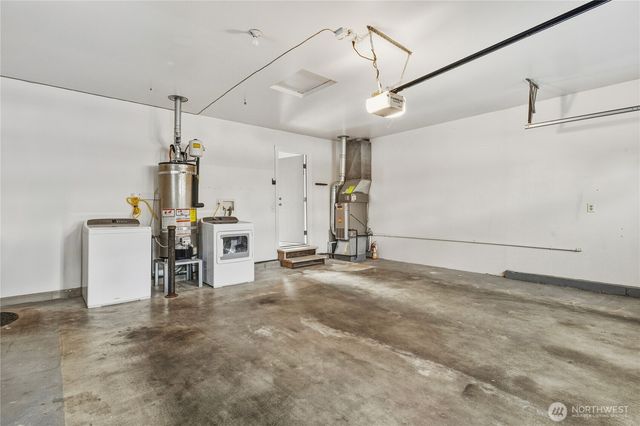 2952 216th Place SW, Brier, WA 98036