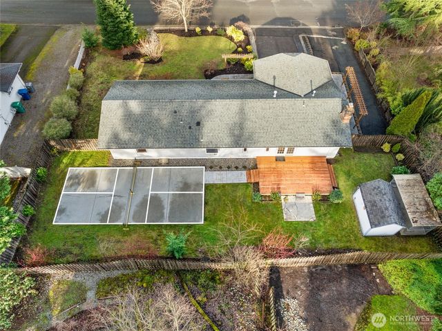 2952 216th Place SW, Brier, WA 98036