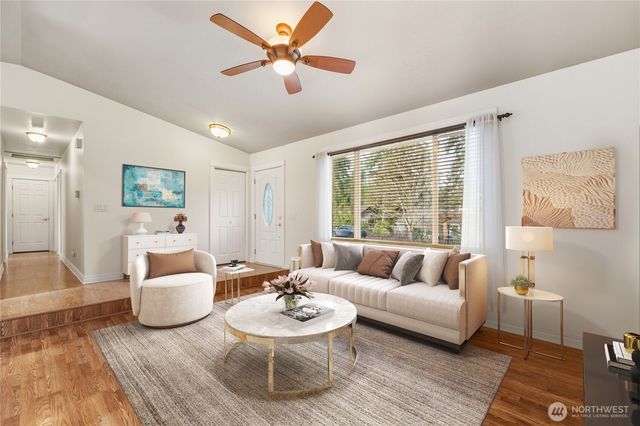 2952 216th Place SW, Brier, WA 98036