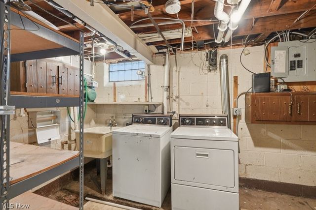 4919 Ridge Road, Brooklyn, OH 44144